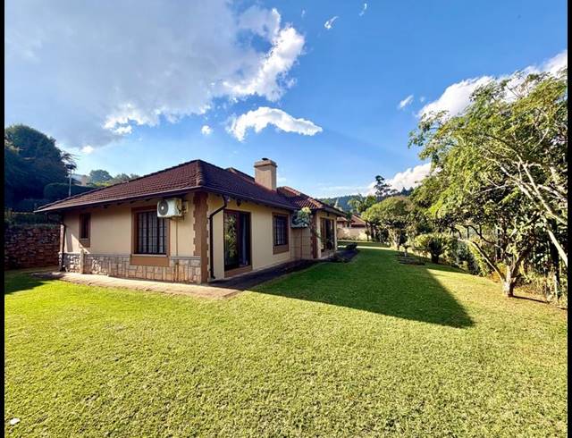 3 BEDROOM TOWNHOUSE FOR SALE IN FERNCLIFFE